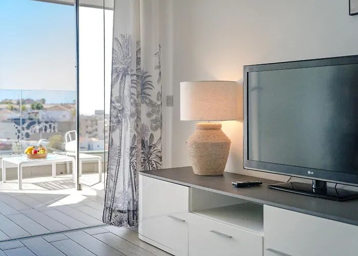 Ocean Garden Sunset View - Heated Pool *