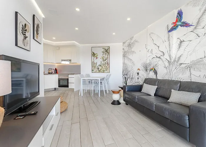 Ocean Garden Sunset View *