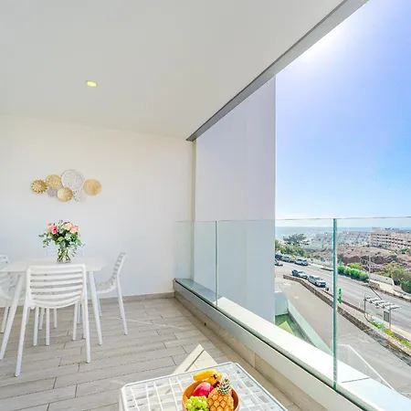 Ocean Garden Sunset View - Heated Pool Appartamento