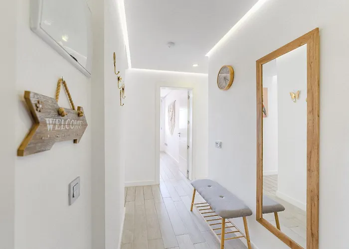 Ocean Garden Sunset View - Heated Pool Daire